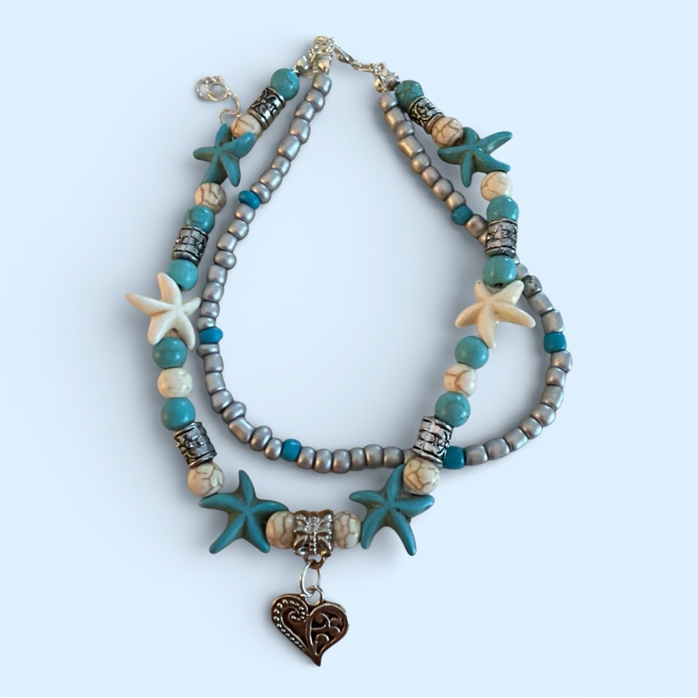 NWOT Starfish Charm Beaded Necklace
